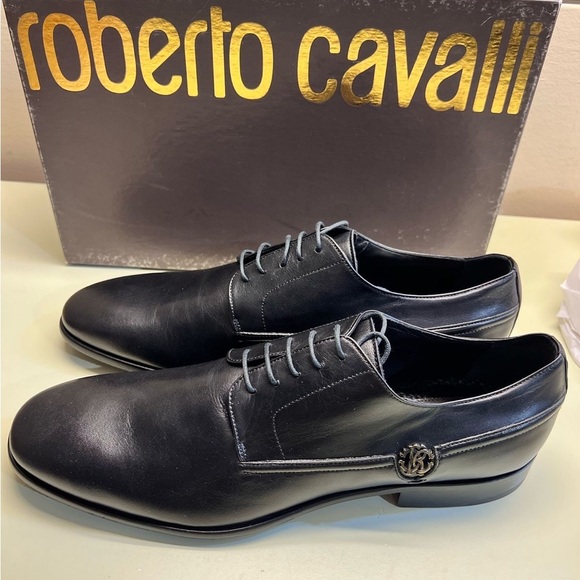 NWT Roberto Cavalli Black Oxford Shoes with Polished Leather Finish - Picture 1 of 11